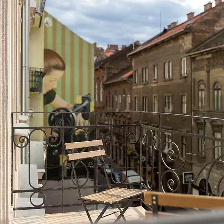 Deluxe Akacfa In The Heart Of Апартаменты Будапешт