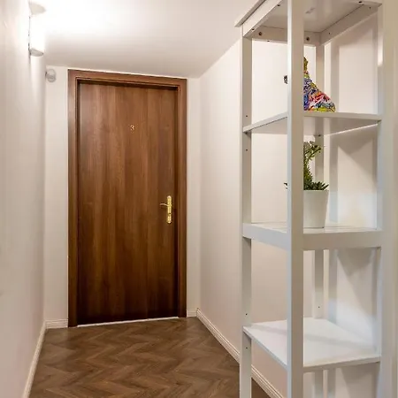 Deluxe Akacfa In The Heart Of Будапешт